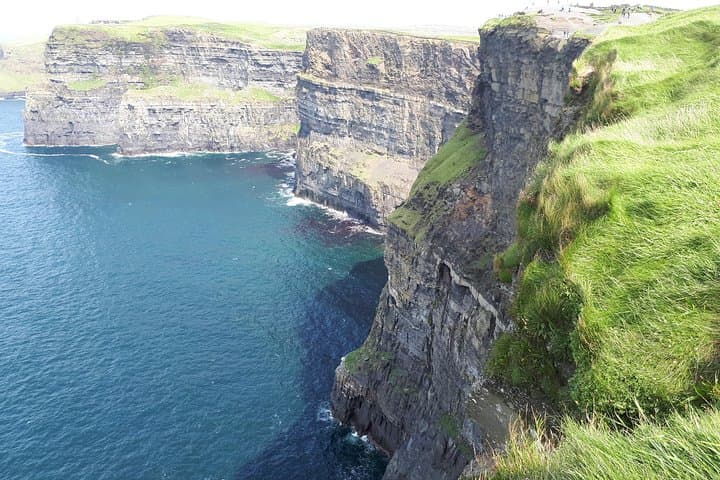 Cliffs of Moher & Bunratty Castle Day Tour from Killarney — Private Minibus photo 5