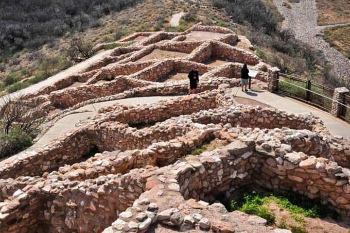 Private Montezuma Castle & Tuzigoot National Monument Luxury Tour from Sedona