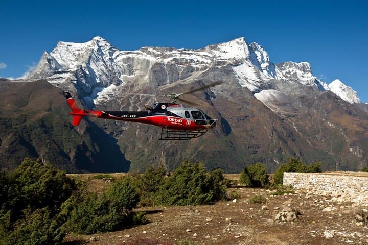 Everest Helicopter Tour: Aerial Sightseeing to Everest Base Camp