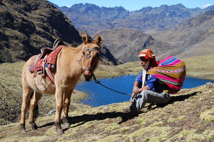 4-Day Lares Trek to Machu Picchu: Private Guided Hike Through Andean Villages