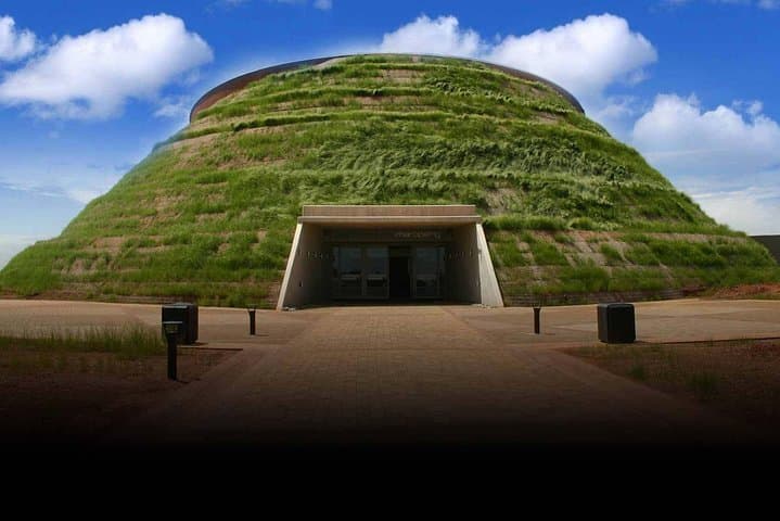 Exploring the Cradle of Humankind: Half-Day Sterkfontein & Maropeng Tour