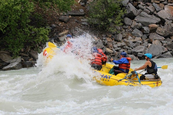 Extreme Whitewater Rafting on Kicking Horse River — Class III–IV Rapids Near Golden, BC photo 5