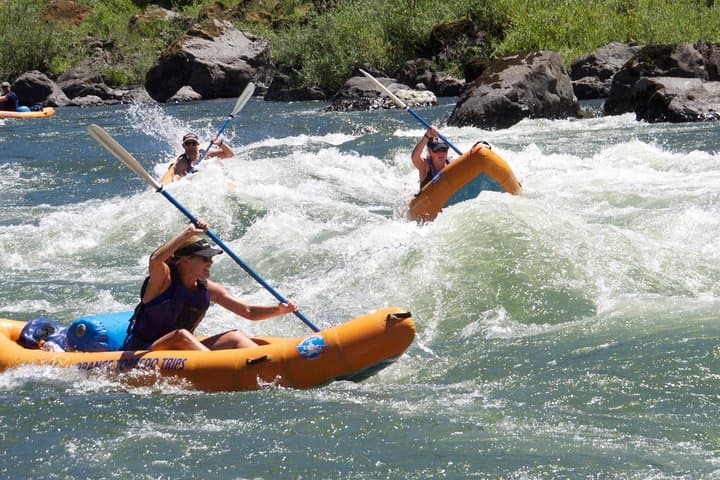 Full-Day Rogue River Rafting Through Hellgate Canyon — Day Raft & Inflatable Kayak Trip photo 3