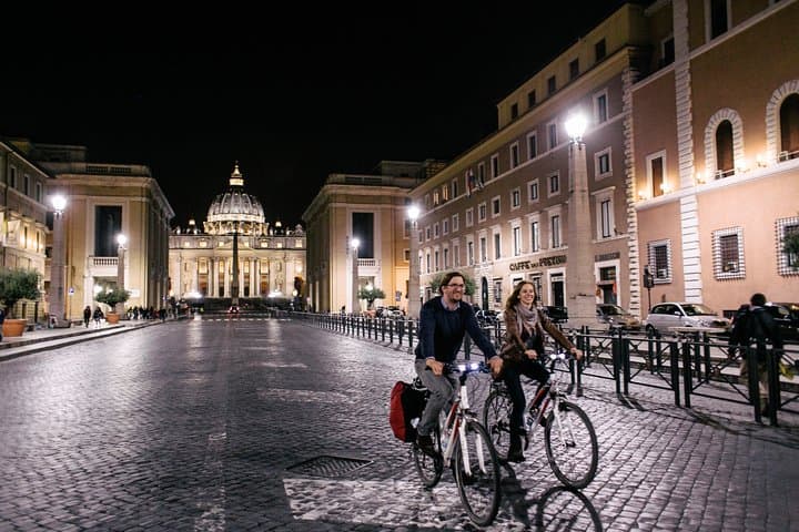 Rome By Night E-Bike Tour — Illuminated Monuments & Historic Streets