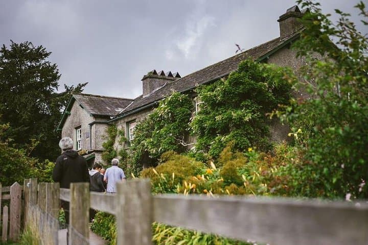 Beatrix Potter's Lake District Half-Day: Windermere Cruise & Hill Top Visit