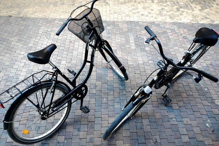 Explore Málaga by Bike: Full-Day Urban Bike Rental & Ride Guide photo 3