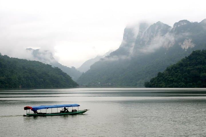 Private 4-Day Ba Be Lake and Ban Gioc Waterfall Tour from Hanoi photo 4