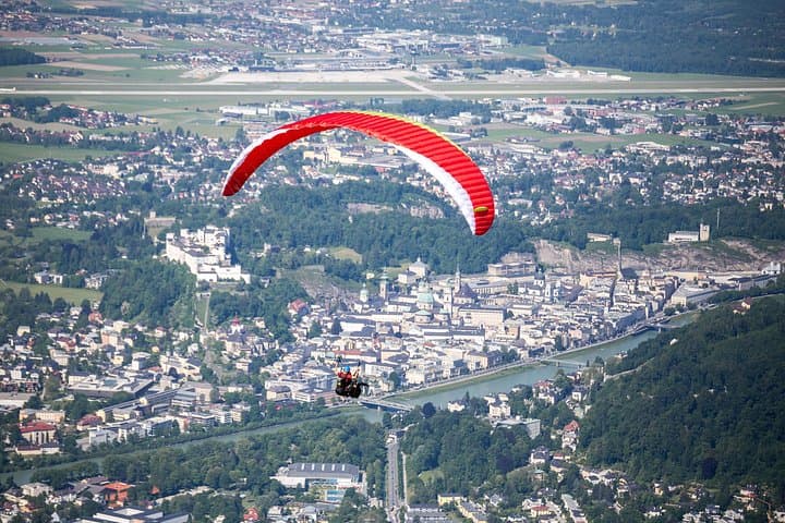 Tandem Paragliding from Gaisberg: Scenic 20-Min Flights Over Salzburg photo 4