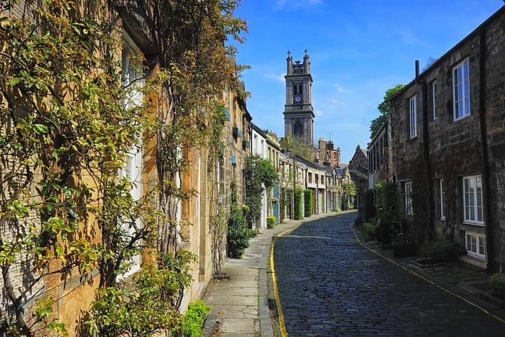 Private Edinburgh Driving Tour: Royal Mile, Castle & Leith in a Day photo 2
