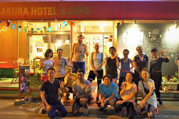 Night Group Run Around Tokyo Imperial Palace: 2-Hour International Jog photo 4