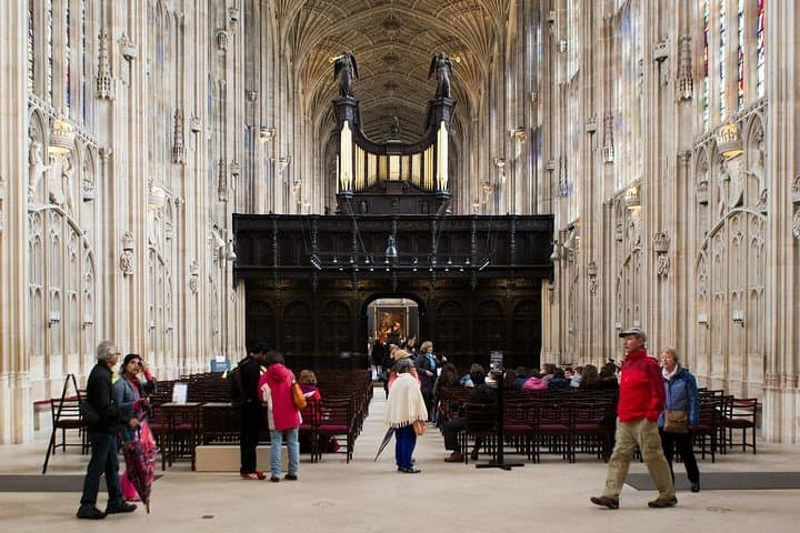 Private Cambridge Day Trip from London — Local-Led Walking, Punting & Colleges photo 6
