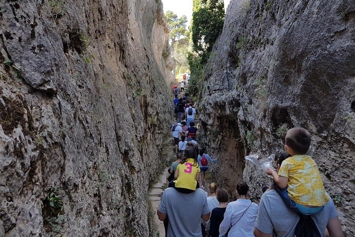Exploring the Enchanted City near Cuenca: A Guide to Spain's Karst Landscapes photo 2