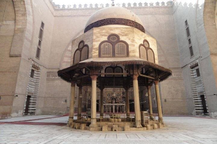 7-Day Egypt and Jordan New Year Tour: Pyramids, Petra & Dead Sea photo 5