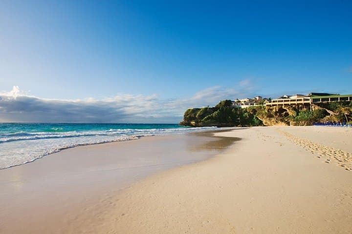 Barbados Coastal Sightseeing Private Tour: Beaches, Rum Shops & Historic Garrison photo 4