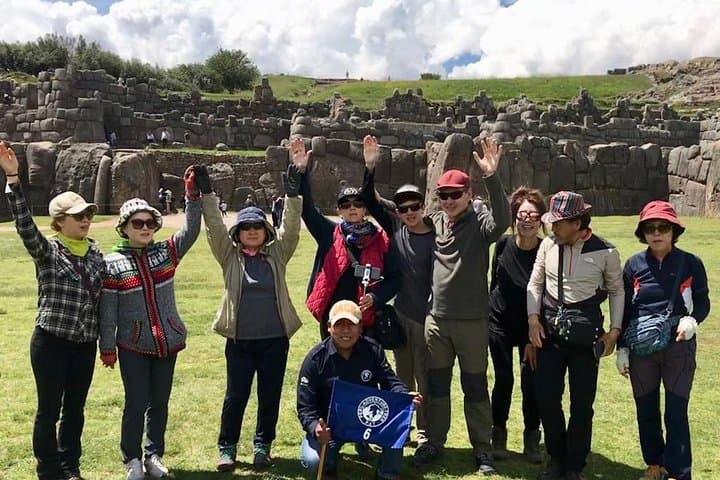 Cusco Magical 4-Day Sacred Valley, City Tour & Machu Picchu photo 2