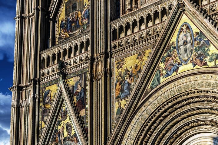 Orvieto & Civita di Bagnoregio: Private Day Trip from Rome to the Dying City