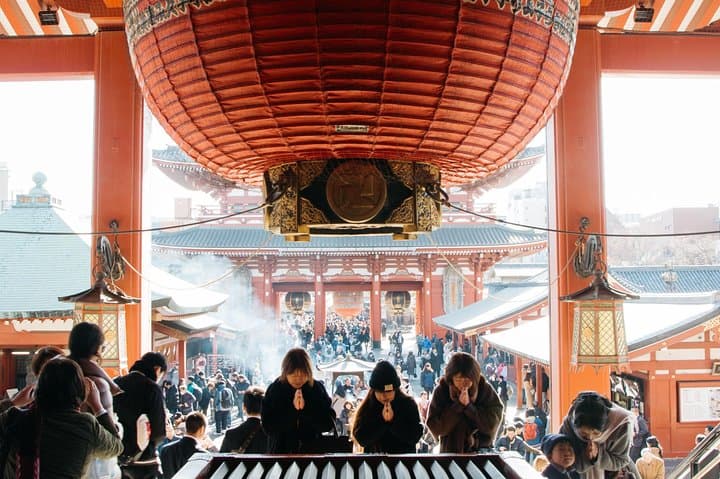 Essential Tokyo Starter Walking Tour: First-Timer Tips, Transit & Culture