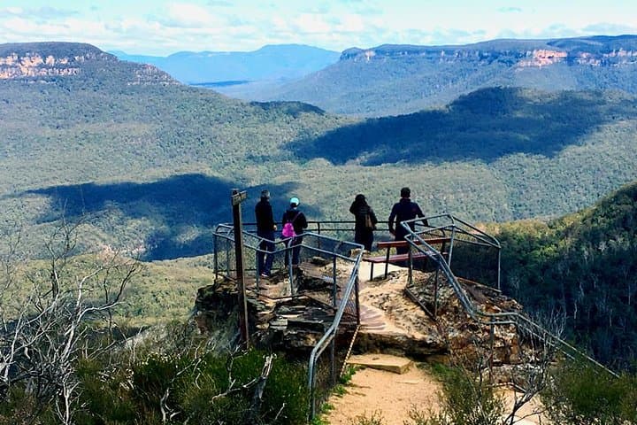 Blue Mountains Private Day Tour from Sydney — Three Sisters, Scenic World & Featherdale Wildlife Park photo 2