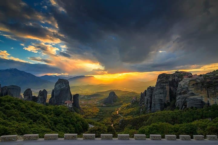 3-Day Meteora & Delphi Tour — Monasteries, Thermopylae & Ancient Delphi photo 6