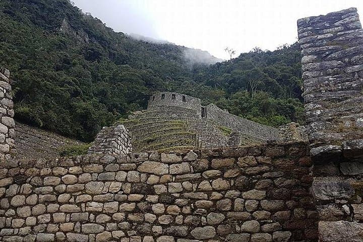 Short Inca Trail 2-Day Hike to Machu Picchu — Wiñay Wayna & Sun Gate photo 4