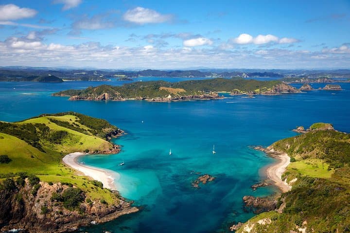 Bay of Islands to Hobbiton: 5-Day North Island Highlights Tour from Auckland