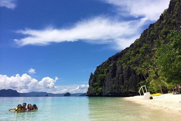 Private El Nido Tour B: Island Hopping to Snake Island, Entalula & the Caves photo 4