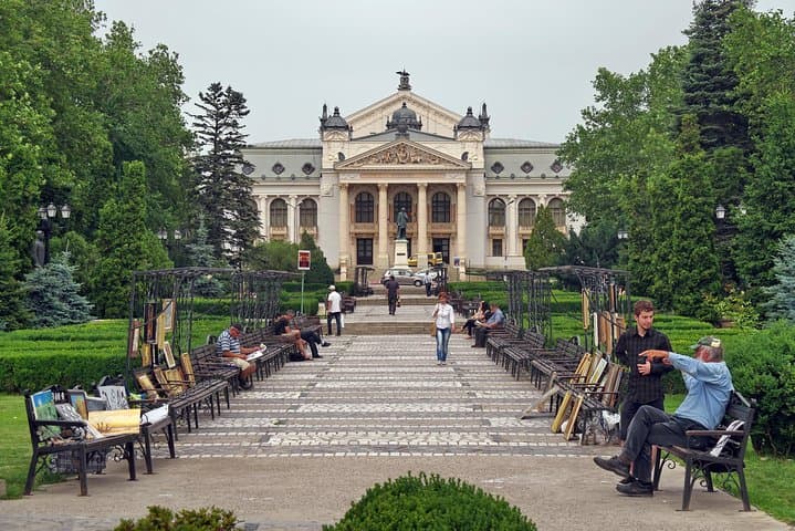 Private Bike Tour Around Iasi: Palace of Culture, Monasteries & Ciric photo 4