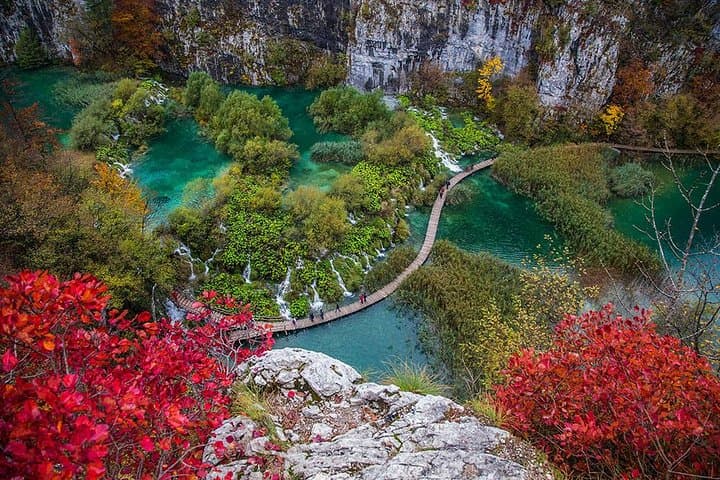 Plitvice Lakes Photo Tour from Zagreb: Capture Croatia’s Cascading Lakes photo 6