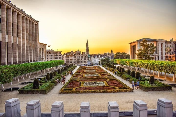 Private Brussels Walking Tour — European Quarter & Atomium with a Local photo 4