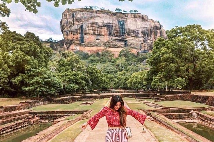 five-day-private-tour-english-speaking-guide-explore-sri-lanka