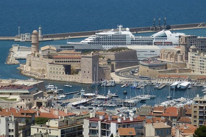 Private 4-Hour Marseille Shore Excursion — Old Port, Basilique & Historic Quarters photo 5