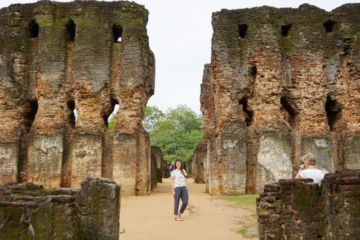 Polonnaruwa Day Tour from Kandy — Ancient City, Hatadage & Parakrama Samudra photo 3