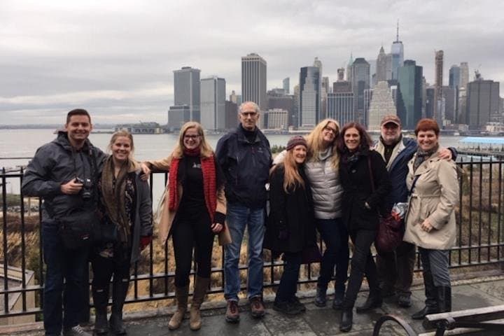 Brooklyn Literary Pub Crawl: Walk, Read, and Sip Through Brooklyn Heights photo 6