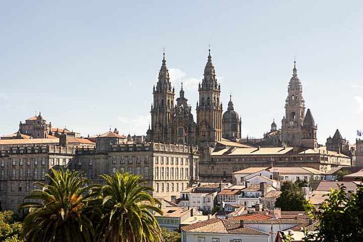 Northern Spain and Portugal: 8-Day Guided Coach Tour from Barcelona photo 2