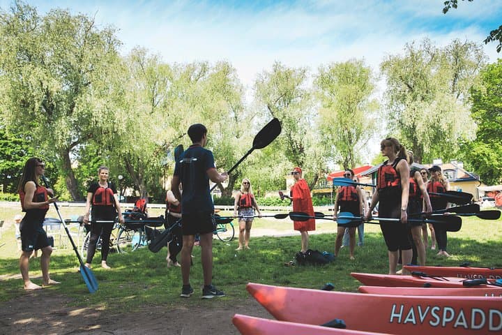Paddle Central Stockholm: Self-Guided One-Man Kayak on Södermalm Canals photo 4