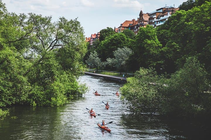 Paddle Central Stockholm: Self-Guided One-Man Kayak on Södermalm Canals photo 5