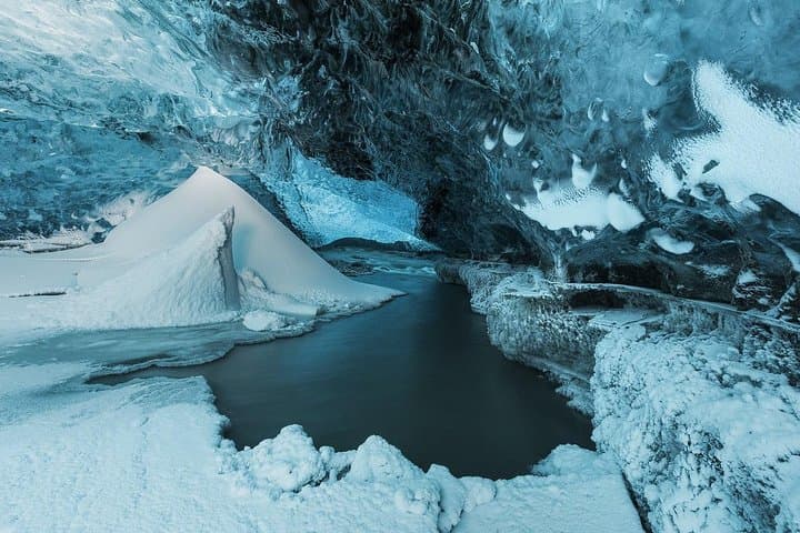 2-Day Crystal Ice Cave and South Coast Experience from Reykjavik — Vatnajökull Ice Caves & Jökulsárlón photo 3