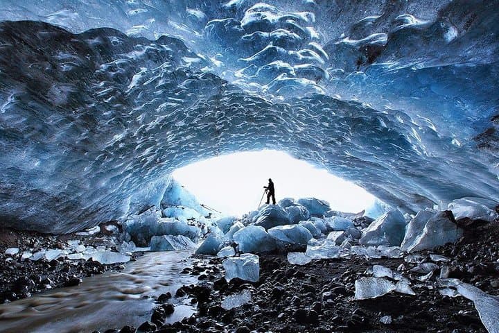3-Day Iceland: Ice Cave, Glacier Hike & Northern Lights from Reykjavík photo 2
