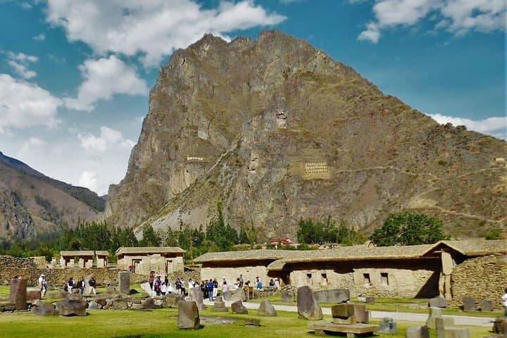 Sacred Valley Full-Day Tour from Cusco: Pisac, Ollantaytambo & Chincheros photo 4