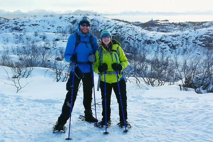 Snowshoeing in Lofoten: 3-Hour Arctic Walk from Svolvær
