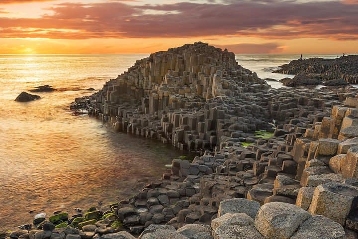 Private Giants Causeway & Carrick-a-Rede Express Tour from Belfast