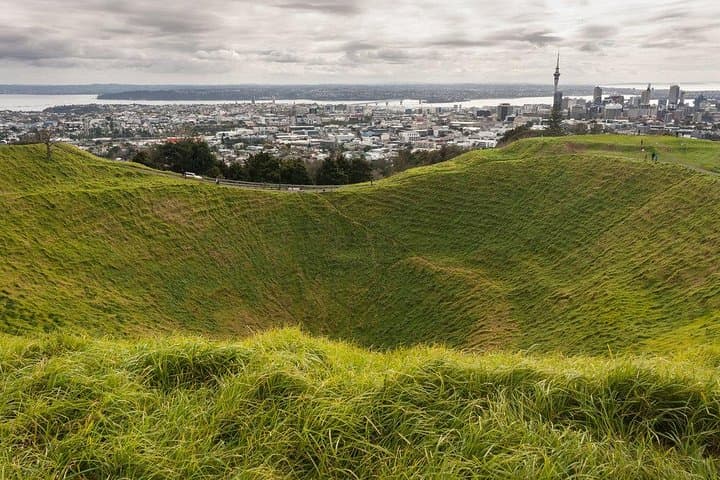 Auckland City Highlights: Small-Group Coastal & Volcanic Sights Tour photo 4
