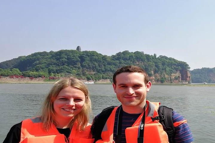 Leshan Giant Buddha and Tea Village Day Tour from Chengdu photo 5