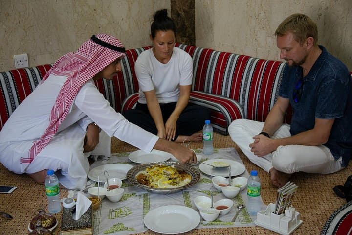 Private Abu Dhabi Tour with Emirati Guide: Sheikh Zayed Mosque, Emirates Palace & Qasr Al Hosn photo 2