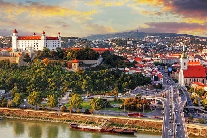 Prague to Budapest Private Transfer with Bratislava Stopover: Comfortable Overland Route and City Highlights photo 1