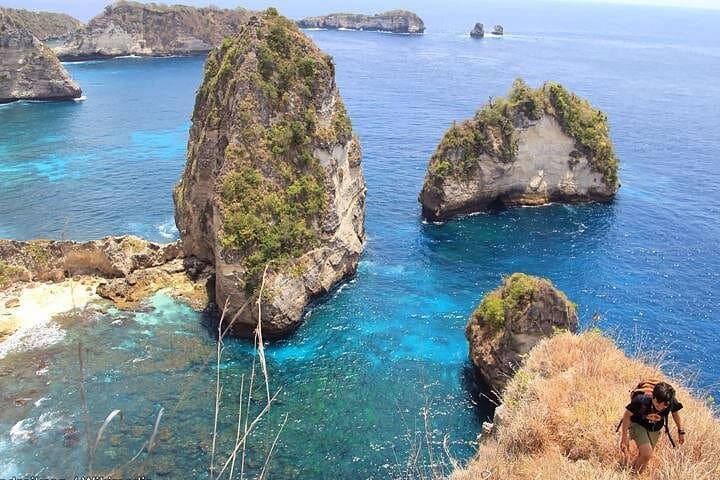 Nusa Penida Day Tour: Diamond Beach, Atuh & Rumah Pohon Highlights photo 1