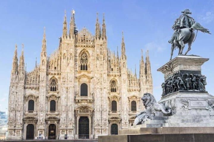 Duomo Cathedral Guided Tour: Insider Tips for Visiting Milan's Gothic Masterpiece