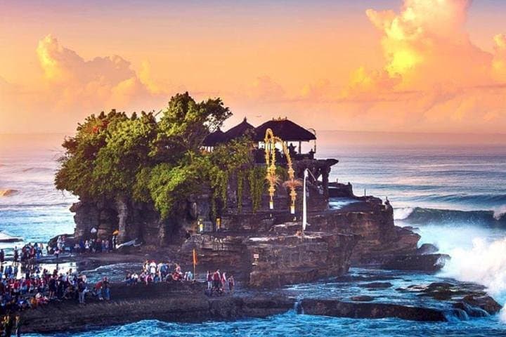 Full-Day Private Tour: Bedugul, Jatiluwih & Tanah Lot — Bali Temples & Rice Terraces