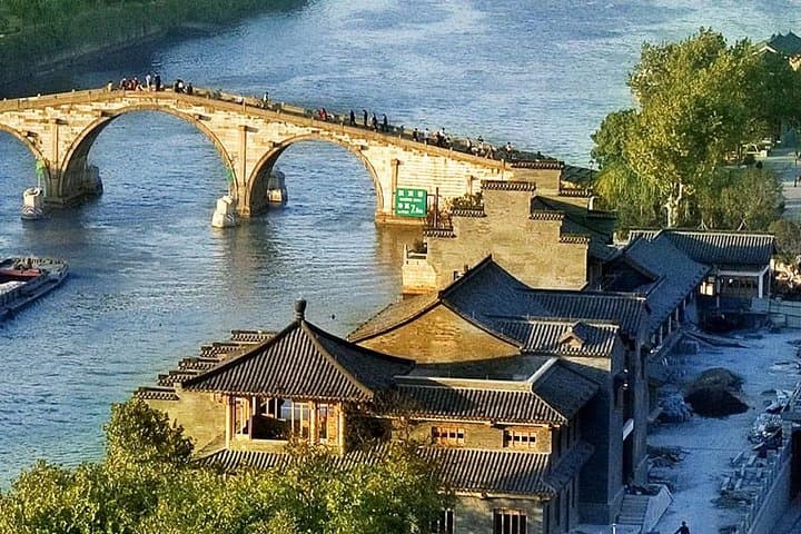 Essential Day Tour of Hangzhou: West Lake, Lingyin Temple & Meijiawu Tea photo 2