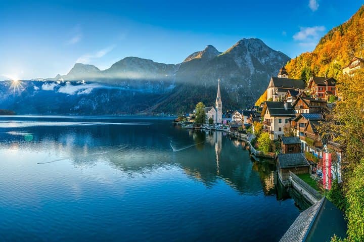 Private Hallstatt & Salzkammergut Day Tour from Salzburg photo 1